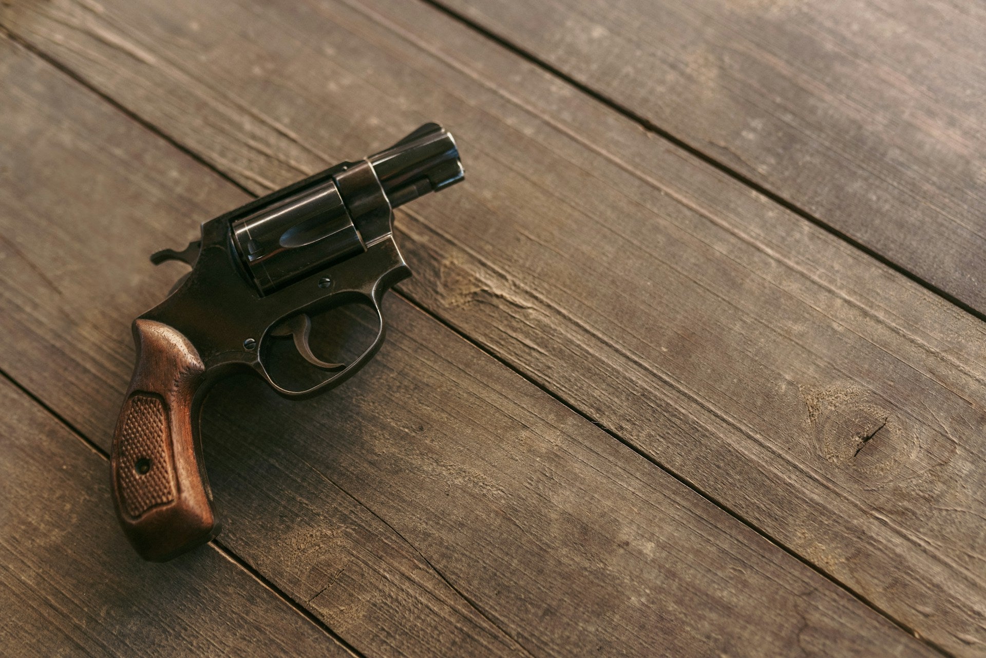 Safeguard Your Home with QuickDraw Mount - VULCAN