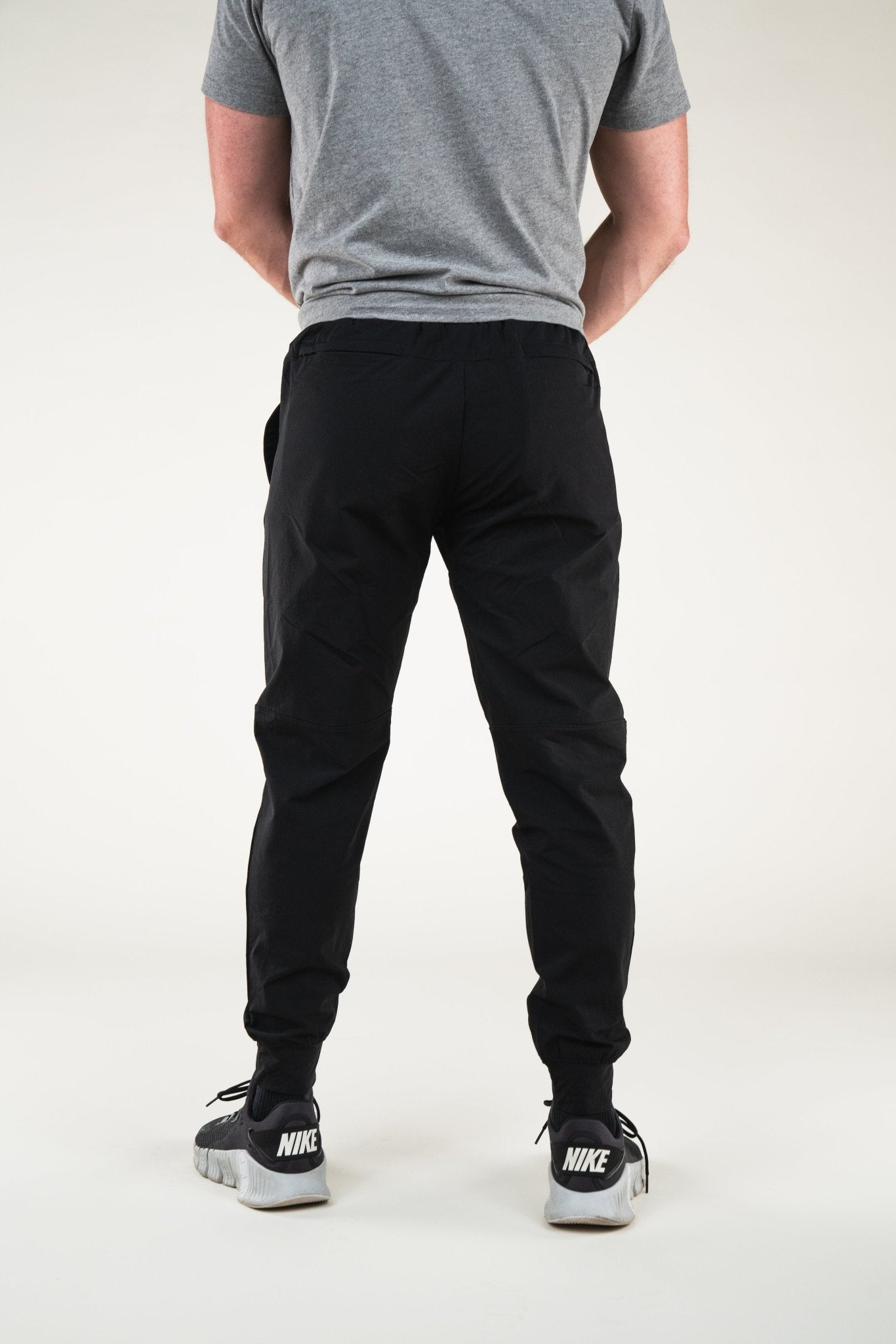 Carrier Traveler Joggers - Midnight Black - VULCAN
