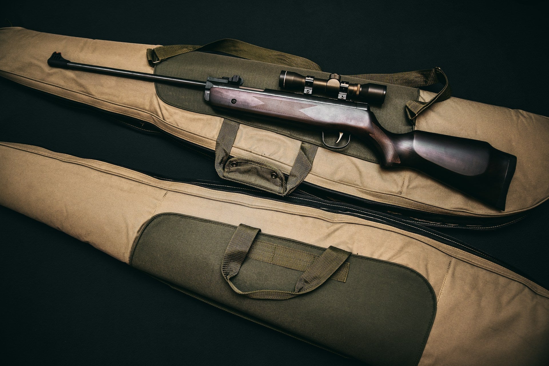 Storing Rifles in Rainy Weather Without Corroding Metal - VULCAN